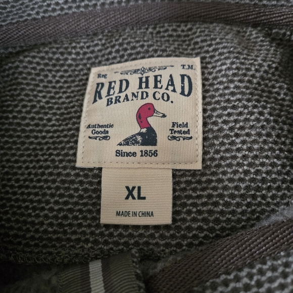 RED HEAD BRAND MEN'S PULLOVER - Picture 4 of 7